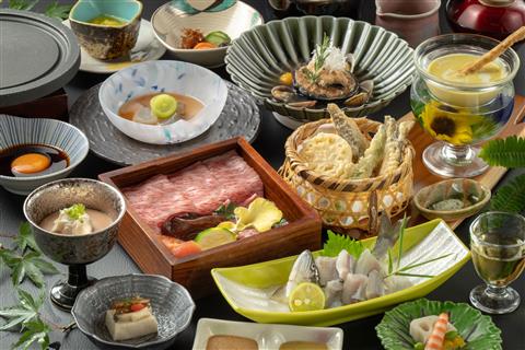 清流山水花あゆの里　夕食（一例）